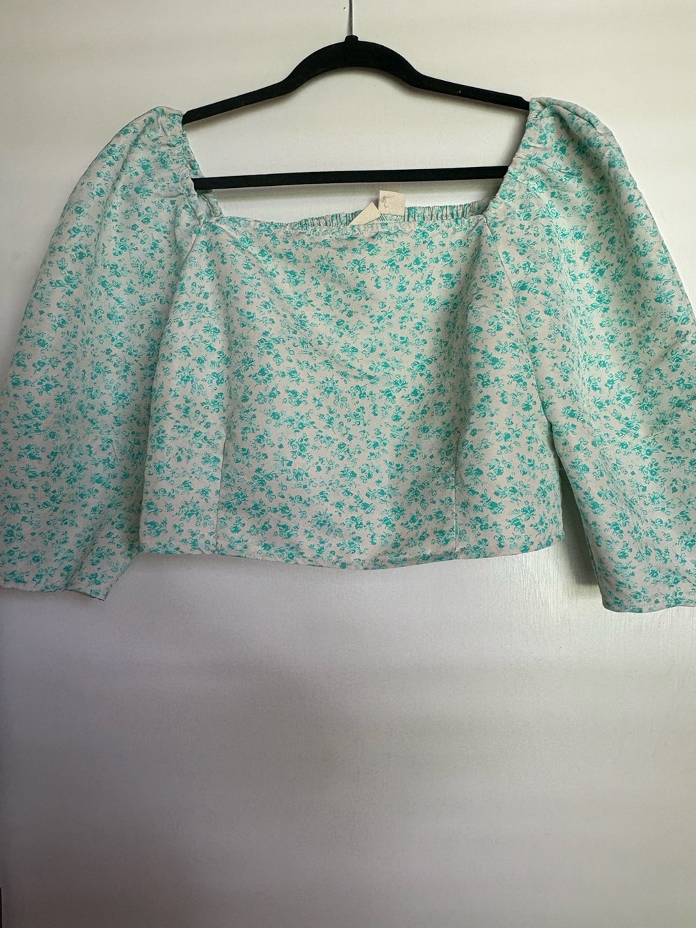 Levi's Yvie Cropped Statement Blouse Floral Puff Sleeve Green White